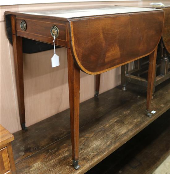 A mahogany Pembroke table, W.75cm